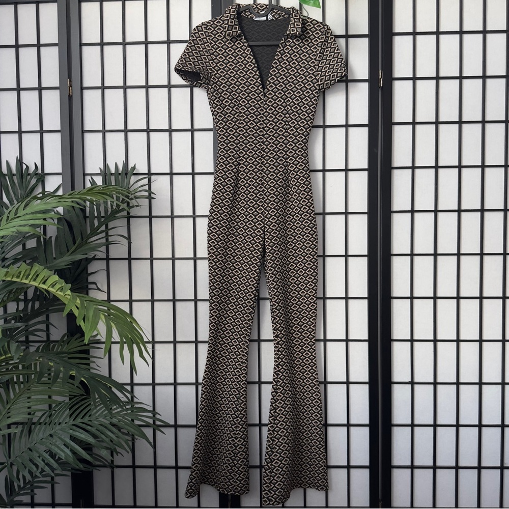 Asos Design Zip Front Patterned Flared Jumpsuit - image 1